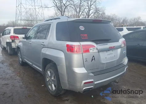 2015 GMC Terrain Denali z USA, uszkodzony, nr VIN 2GKALUEK2F6260983